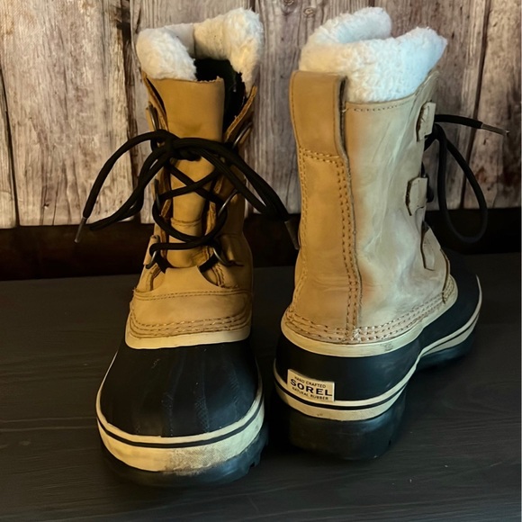 Sorel boots size 5 - Picture 3 of 3